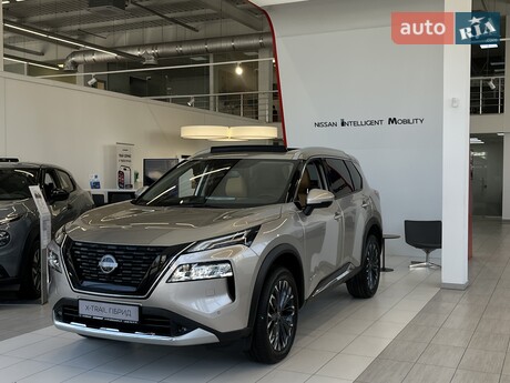 Nissan X-Trail 2025