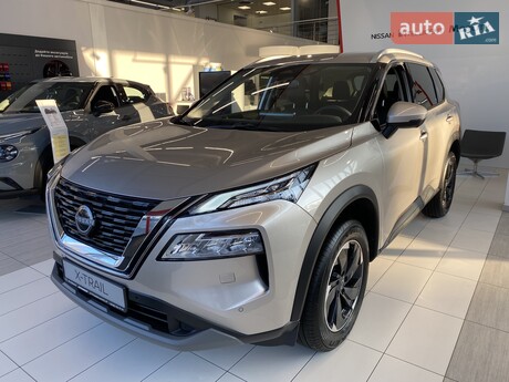 Nissan X-Trail 2025
