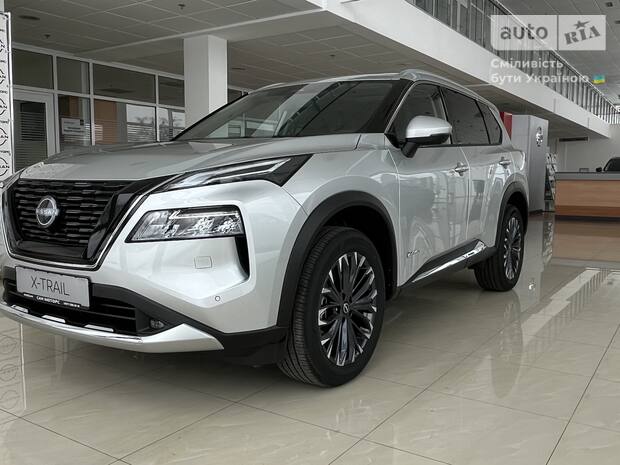 Nissan X-Trail 2025