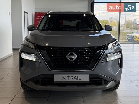 Nissan X-Trail 2025