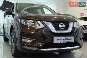 Nissan X-Trail 2018 року