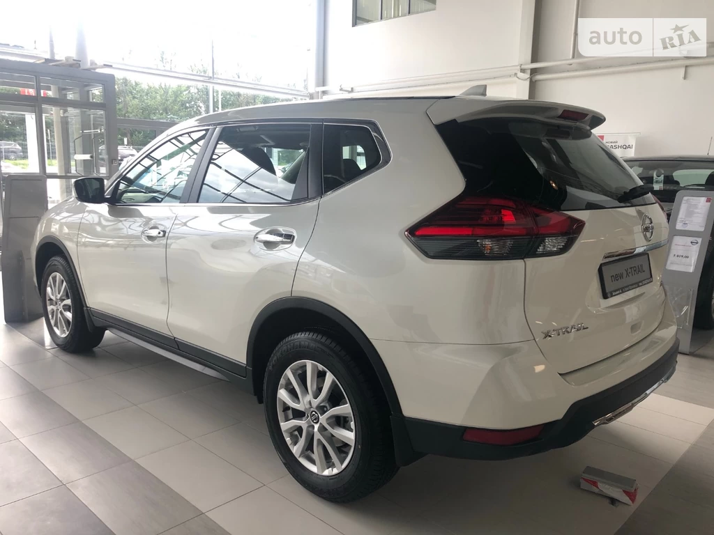 Nissan X-Trail Visia