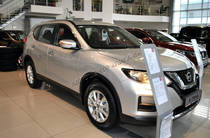 Nissan X-Trail Visia