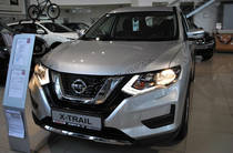 Nissan X-Trail Visia