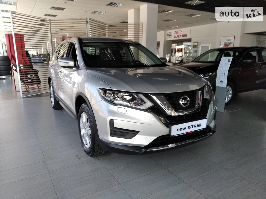 Nissan X-Trail Visia