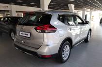 Nissan X-Trail Visia