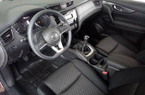 Nissan X-Trail Visia