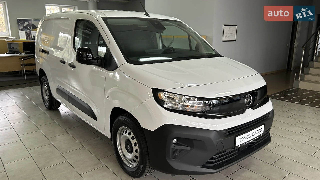 Opel Combo Cargo Base