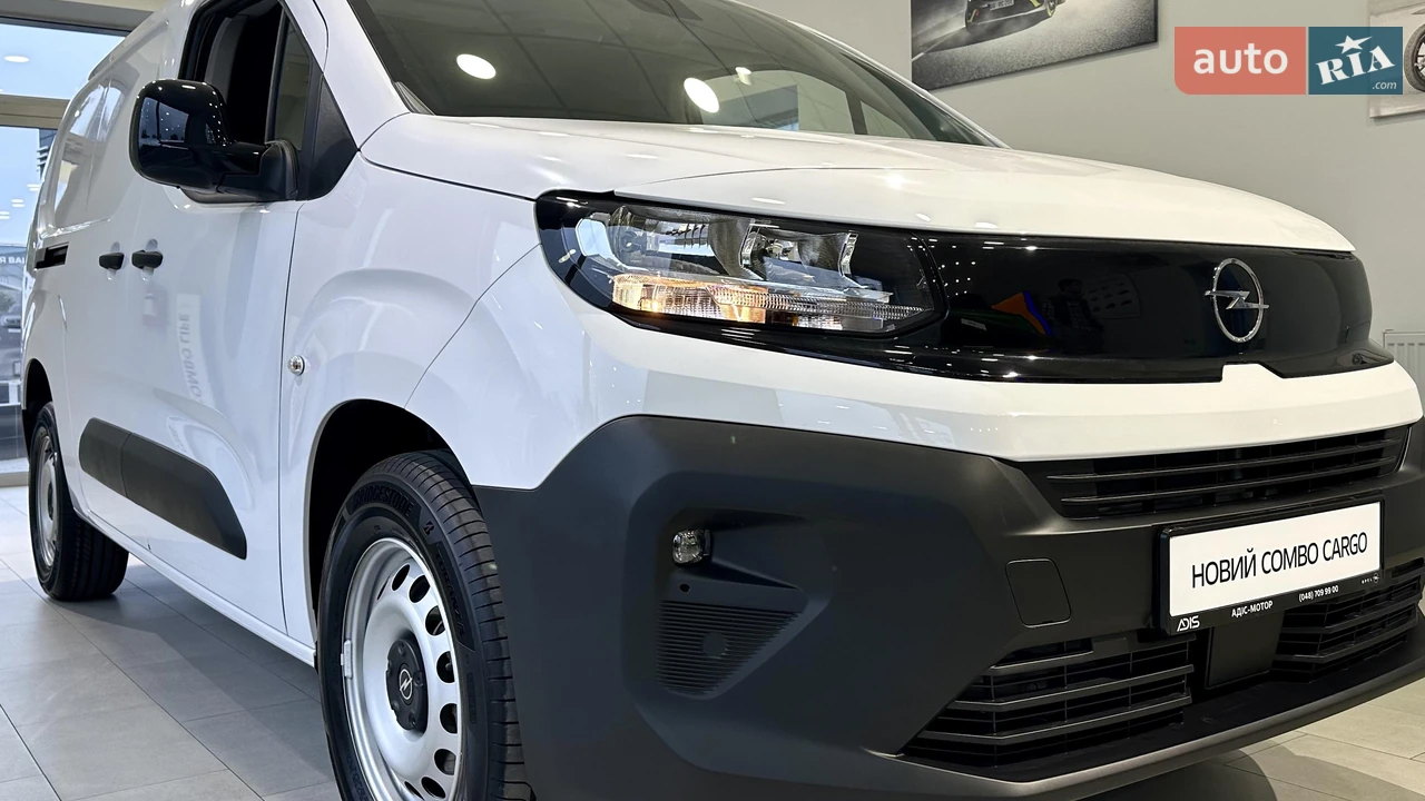 Opel Combo Cargo Base