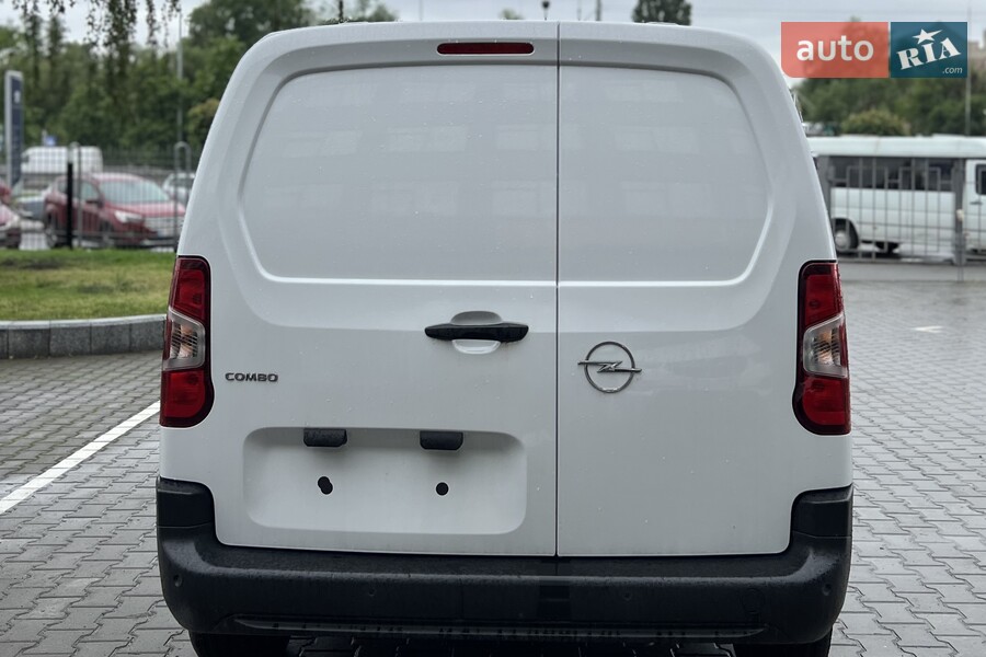 Opel Combo Cargo - фото 11