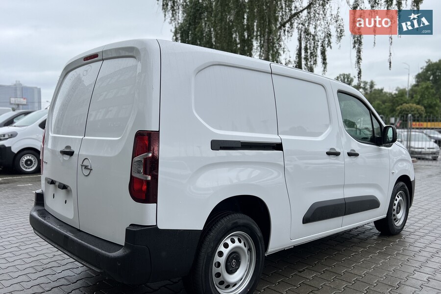 Opel Combo Cargo - фото 9