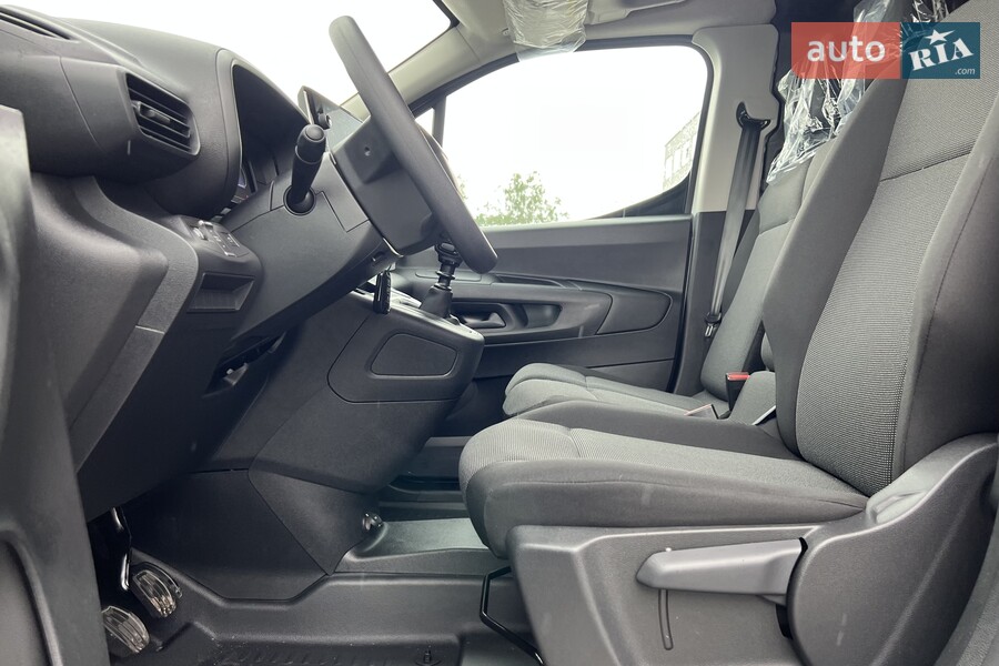 Opel Combo Cargo - фото 20