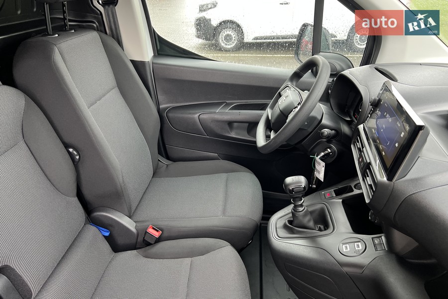 Opel Combo Cargo - фото 24