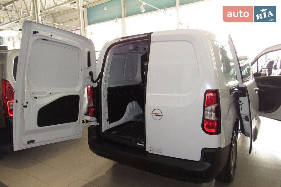 Opel Combo Cargo - фото 7