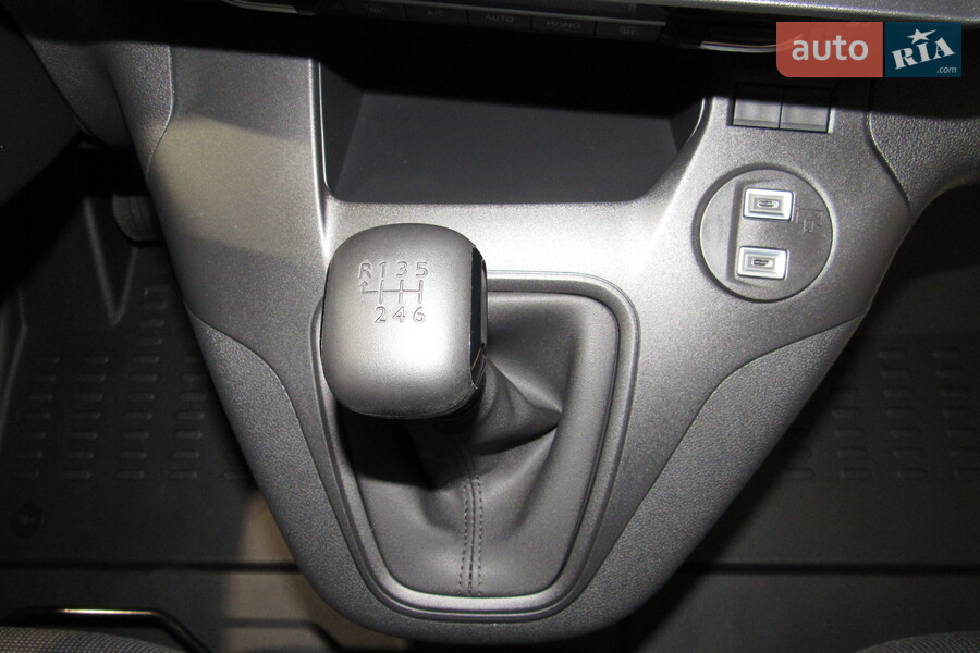 Opel Combo Cargo - фото 20