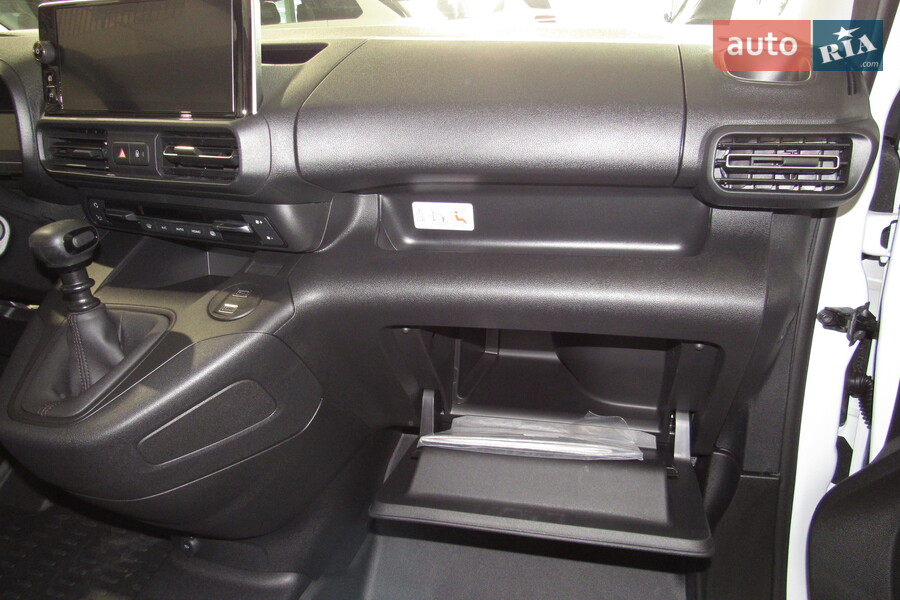 Opel Combo Cargo - фото 19