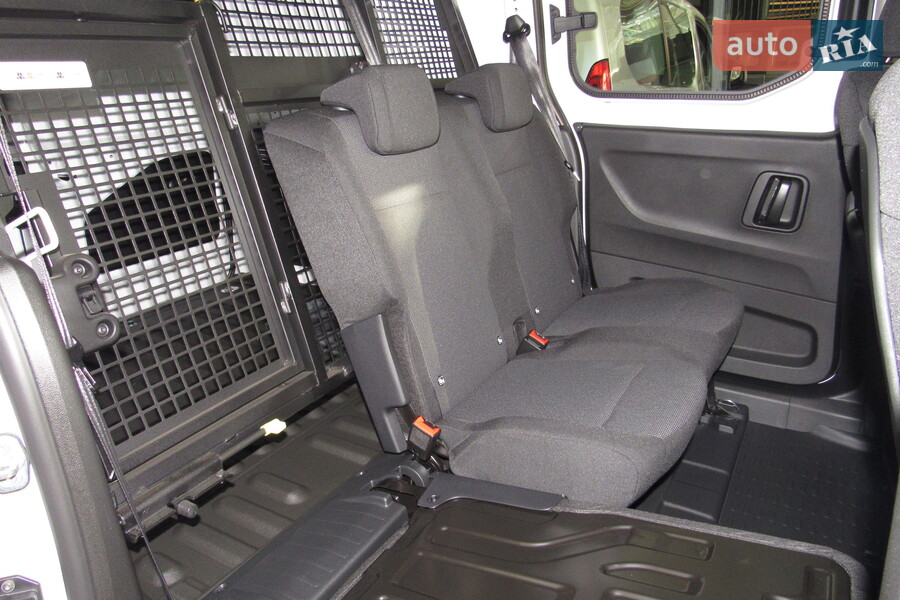 Opel Combo Cargo - фото 24