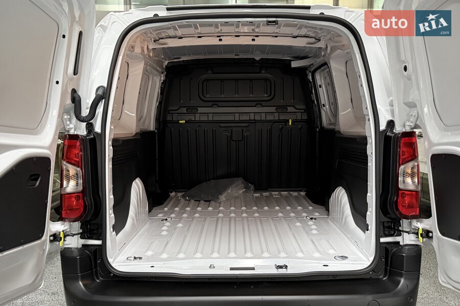 Opel Combo Cargo - фото 9