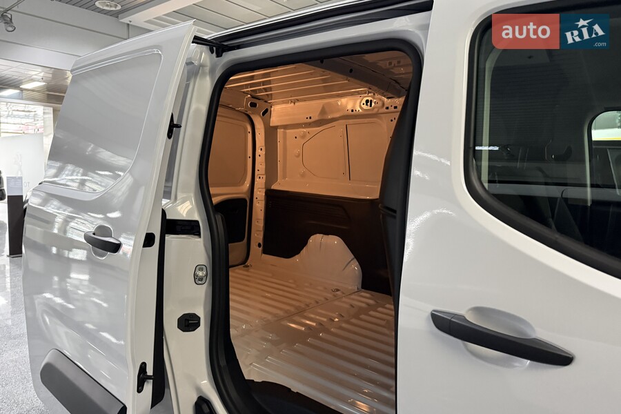 Opel Combo Cargo - фото 10