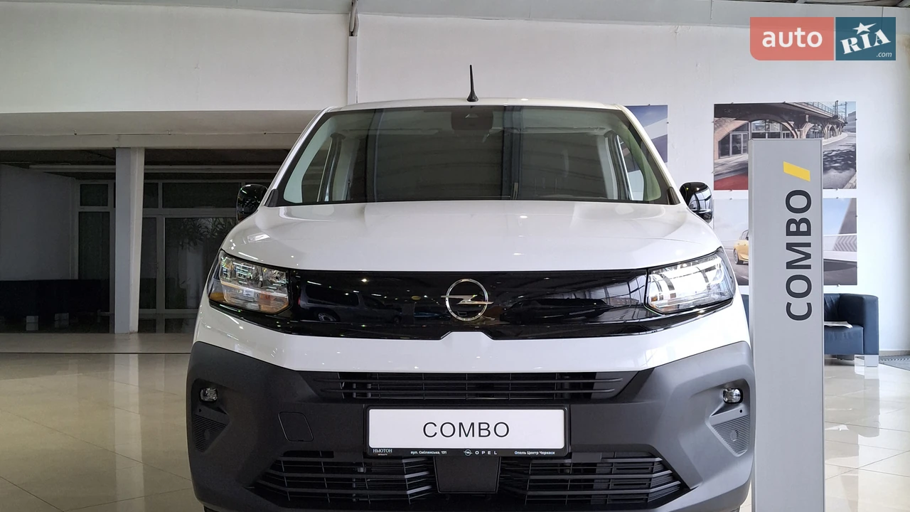 Opel Combo Cargo Base