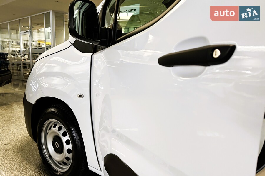 Opel Combo Cargo - фото 11