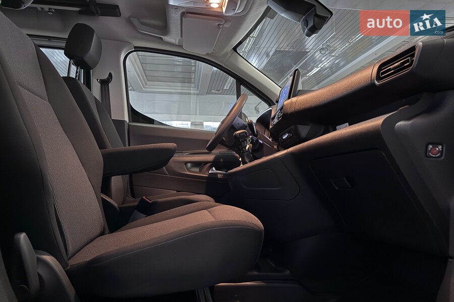 Opel Combo Cargo - фото 19