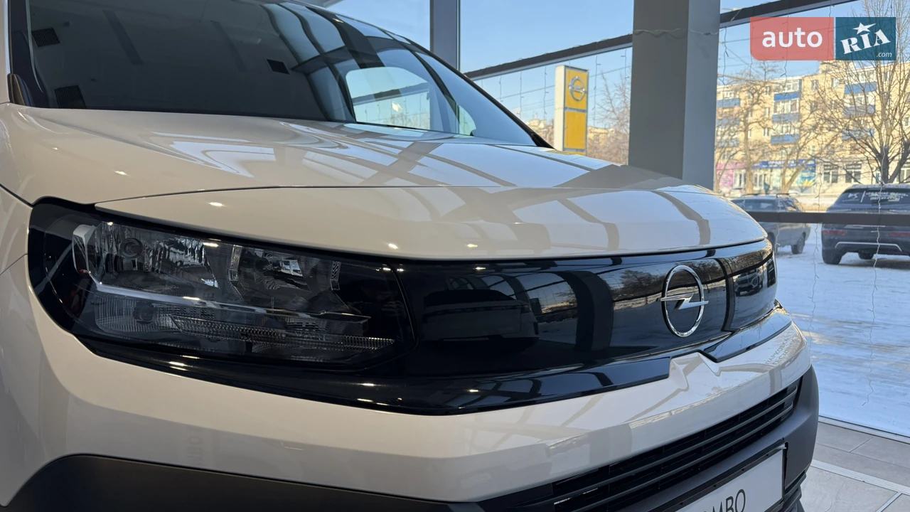 Opel-8
