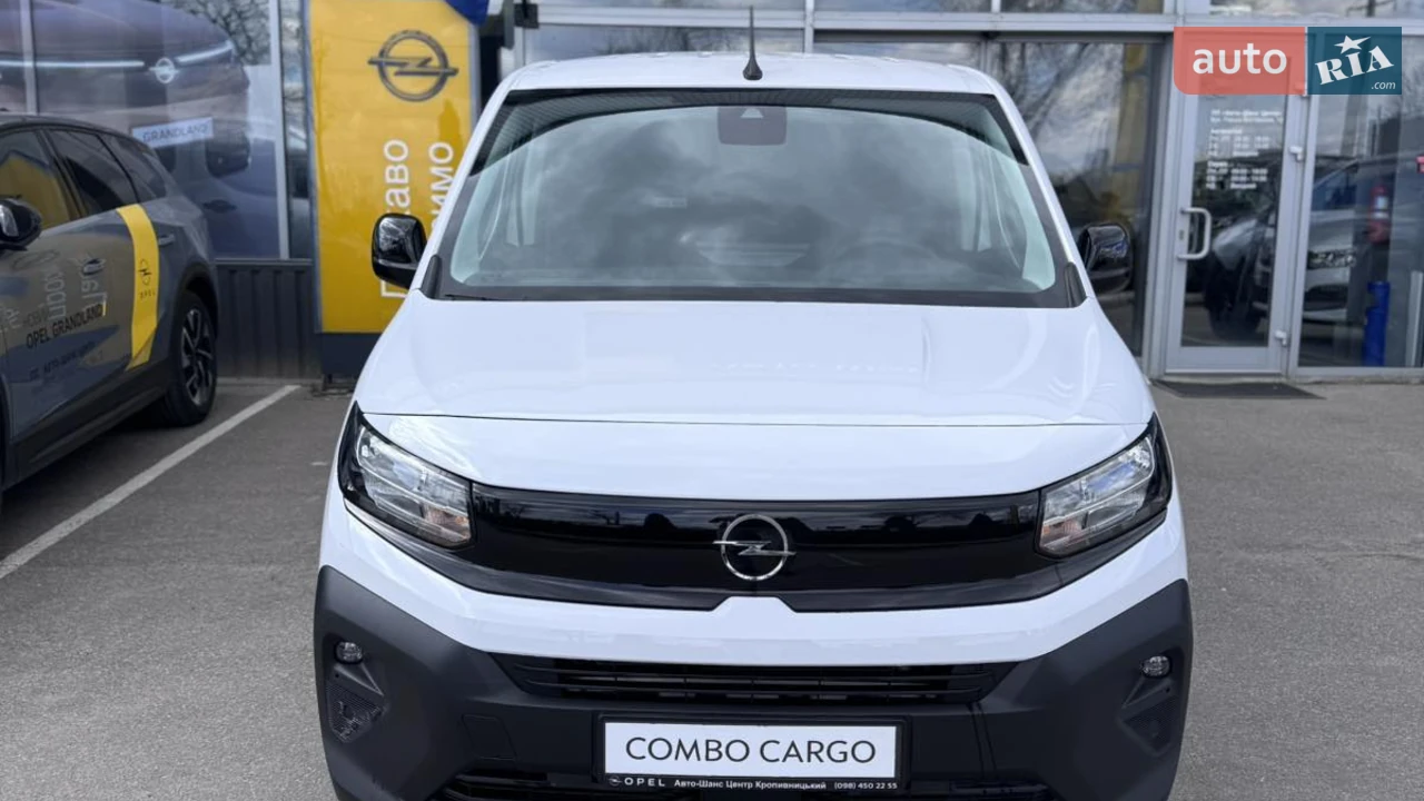 Opel Combo Cargo Base
