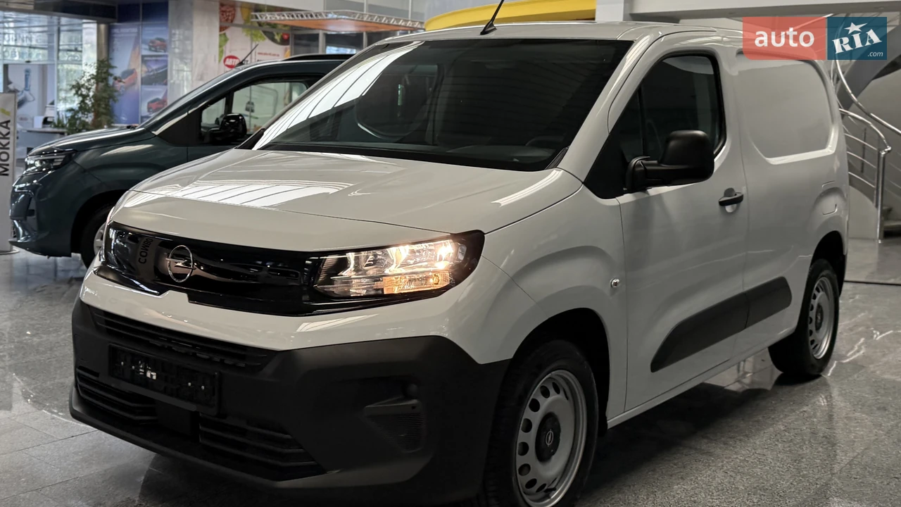 Opel Combo Cargo Base