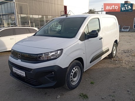 Opel Combo 2024