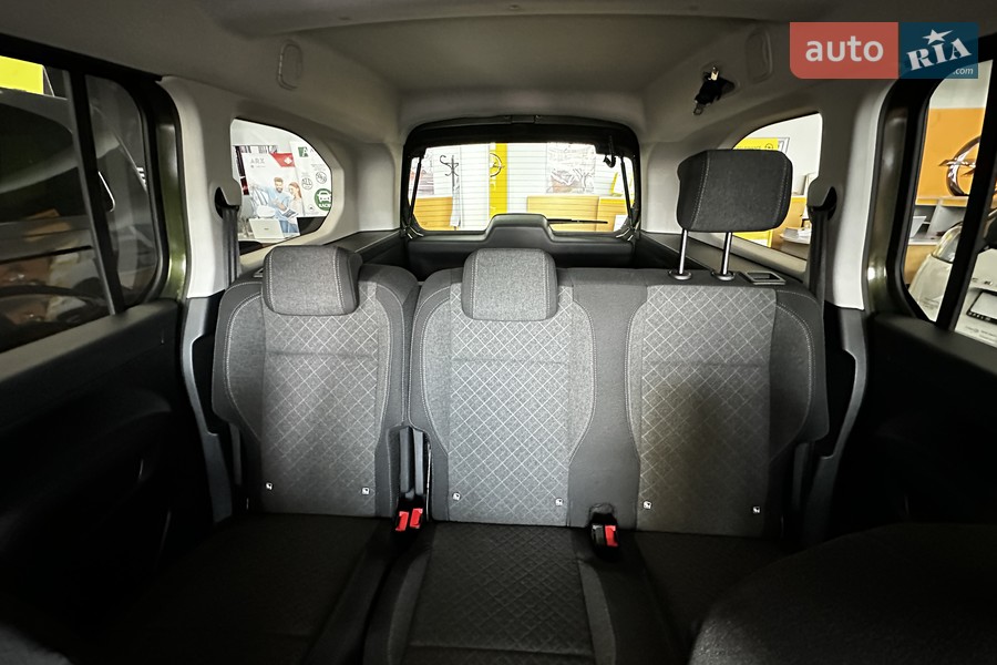 Opel Combo - фото 10