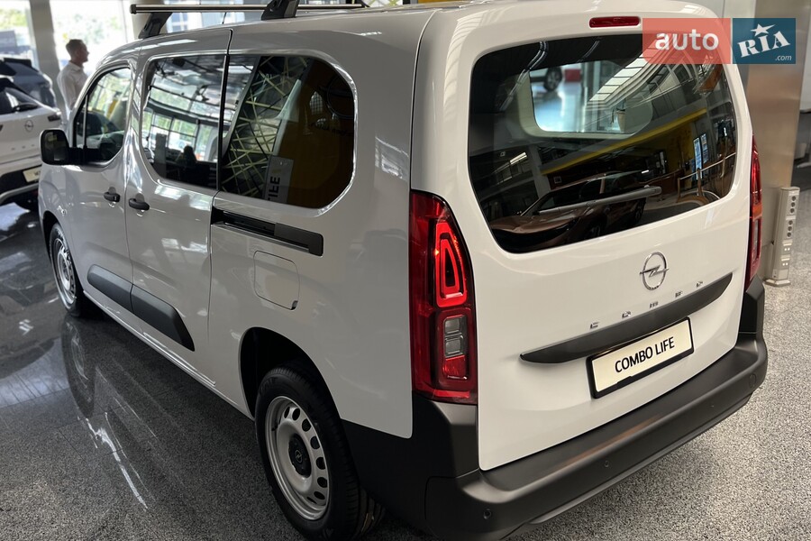 Opel Combo - фото 6