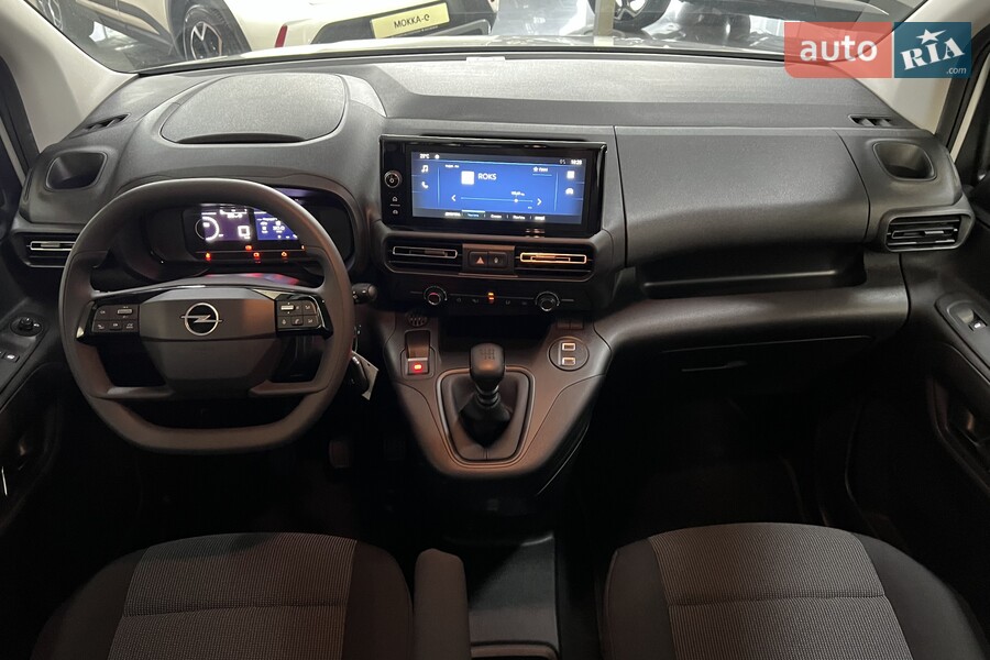 Opel Combo - фото 12