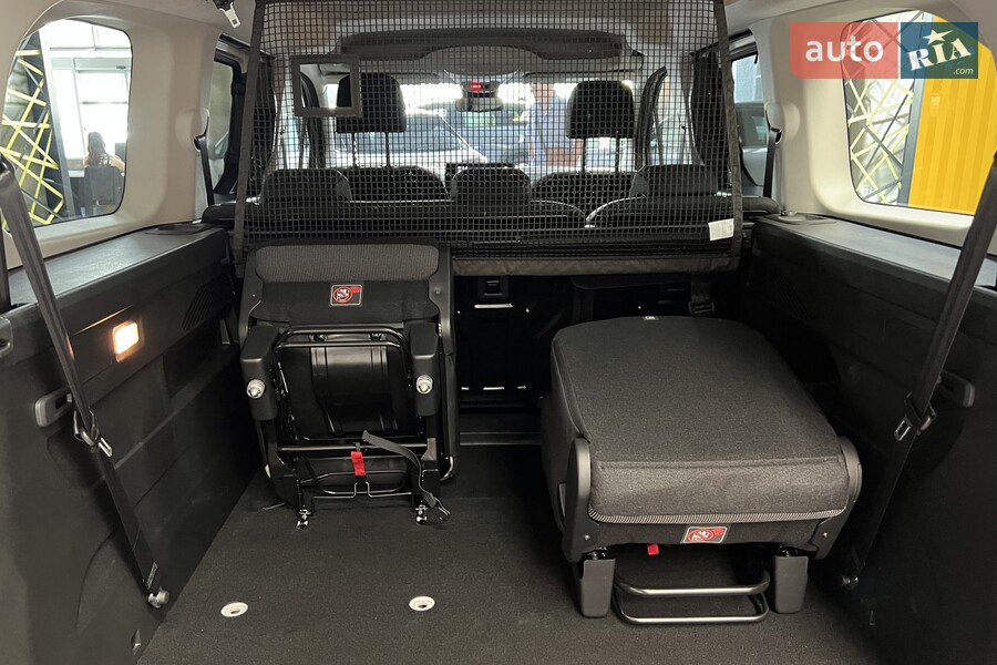 Opel Combo - фото 11
