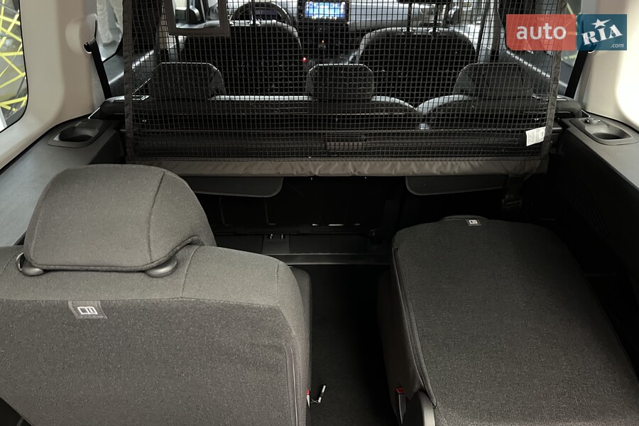 Opel Combo - фото 19