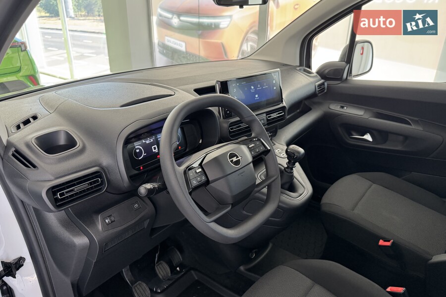 Opel Combo - фото 12
