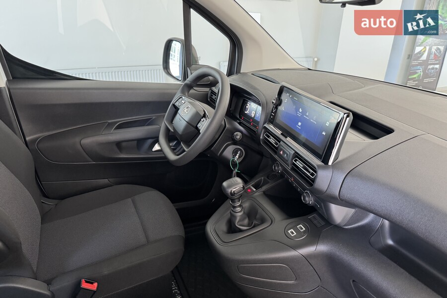 Opel Combo - фото 17