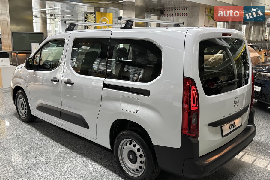Opel Combo - фото 9