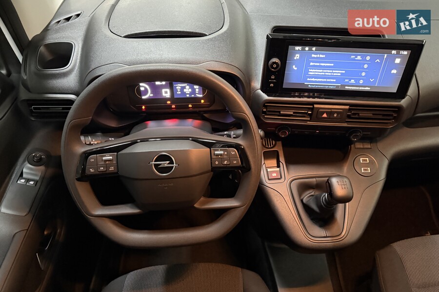 Opel Combo - фото 26