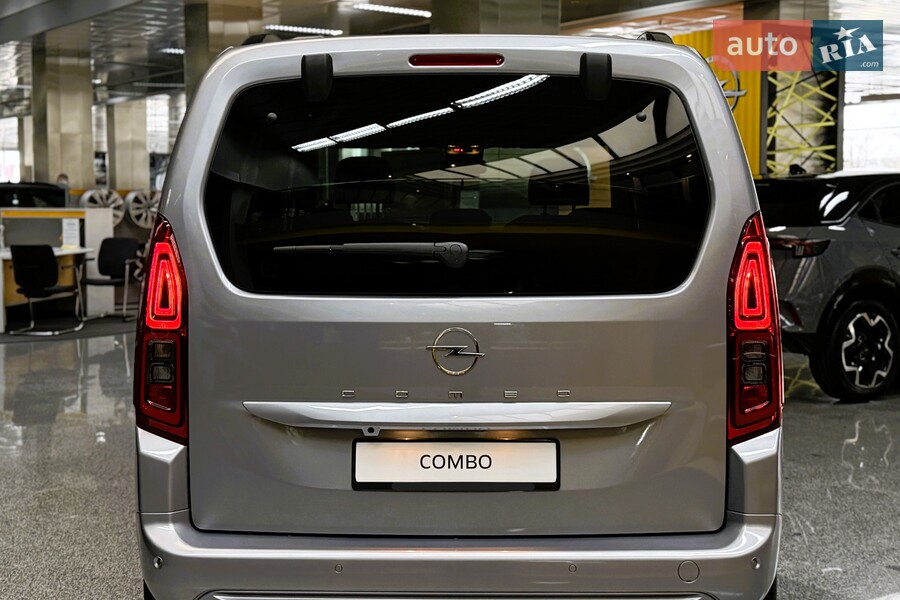 Opel Combo - фото 6