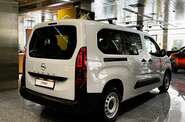 Opel Combo - фото 8