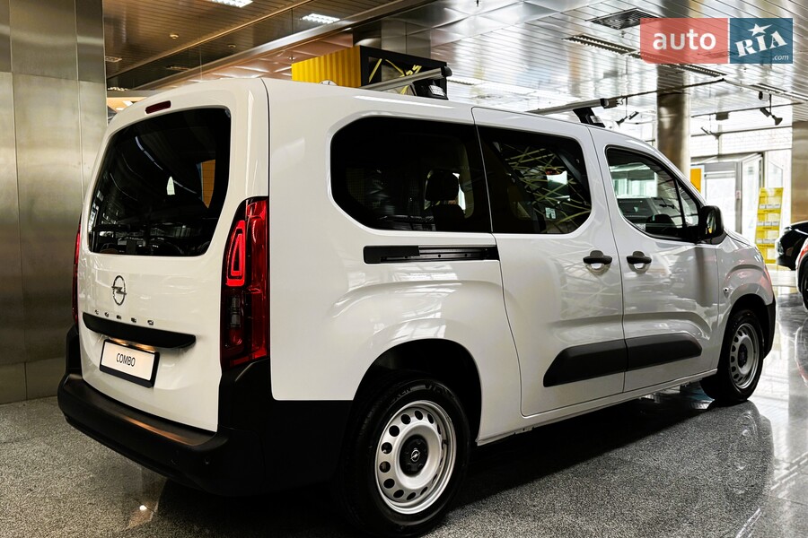 Opel Combo - фото 9