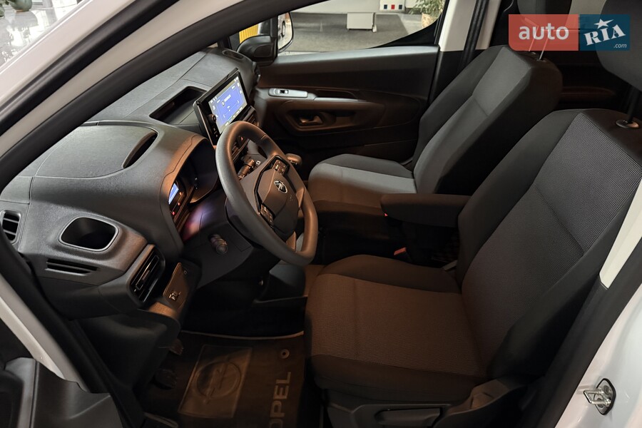 Opel Combo - фото 19