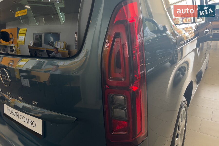 Opel Combo - фото 7