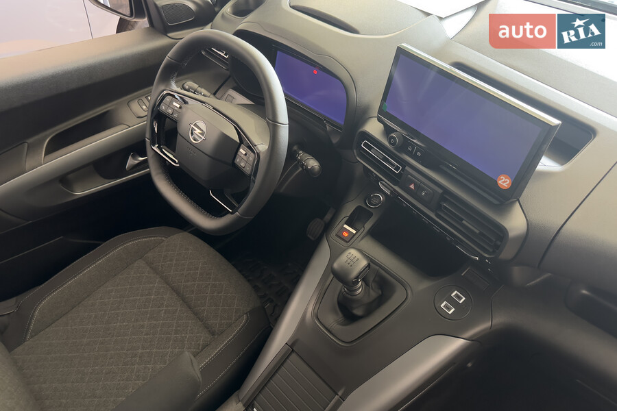 Opel Combo - фото 14