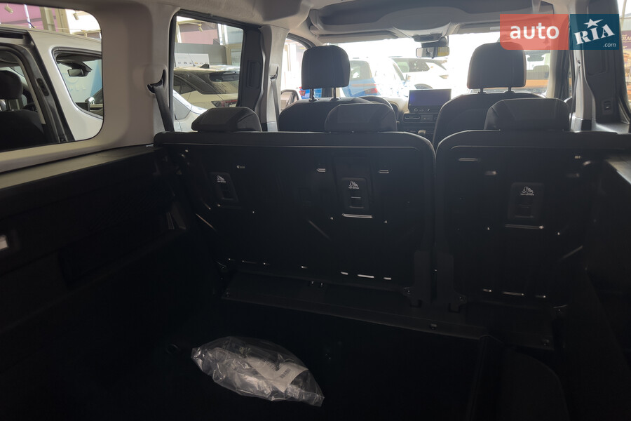 Opel Combo - фото 21