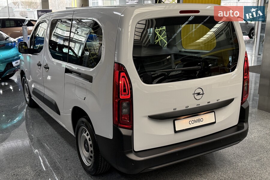 Opel Combo - фото 5