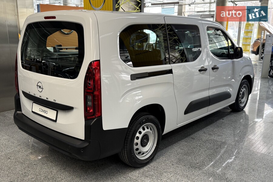 Opel Combo - фото 8