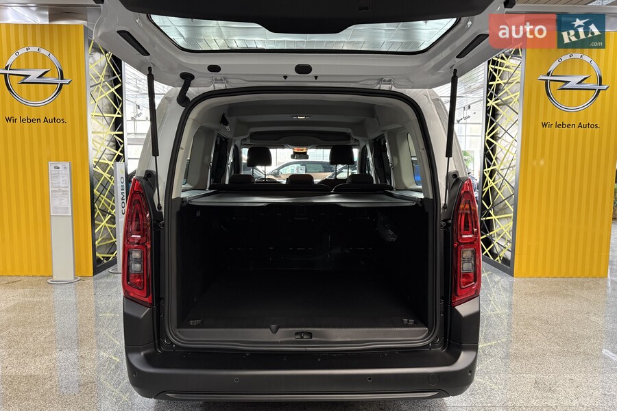 Opel Combo - фото 11