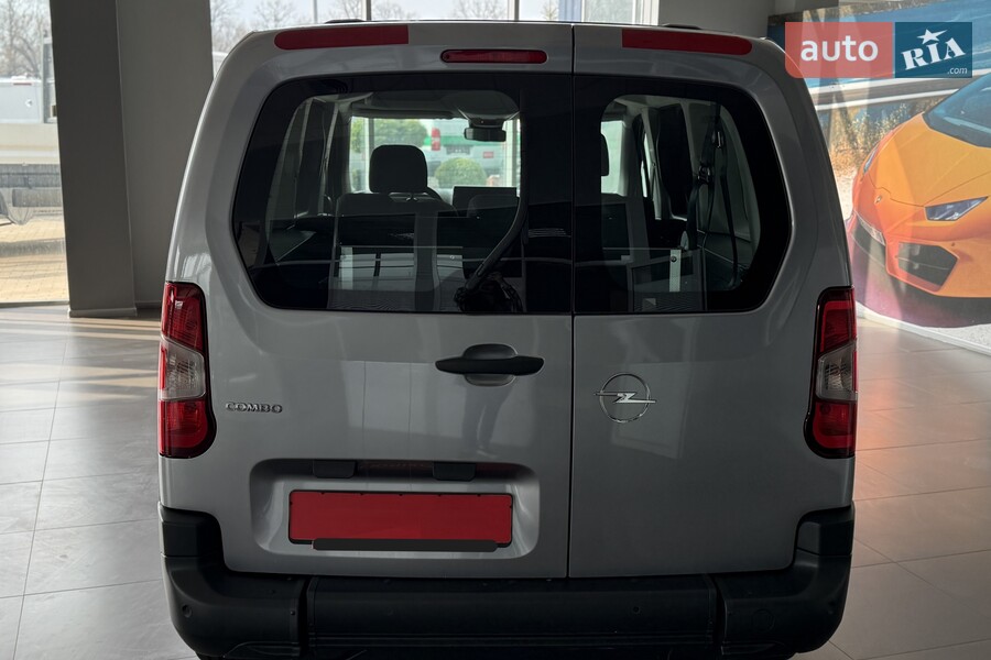 Opel Combo - фото 10